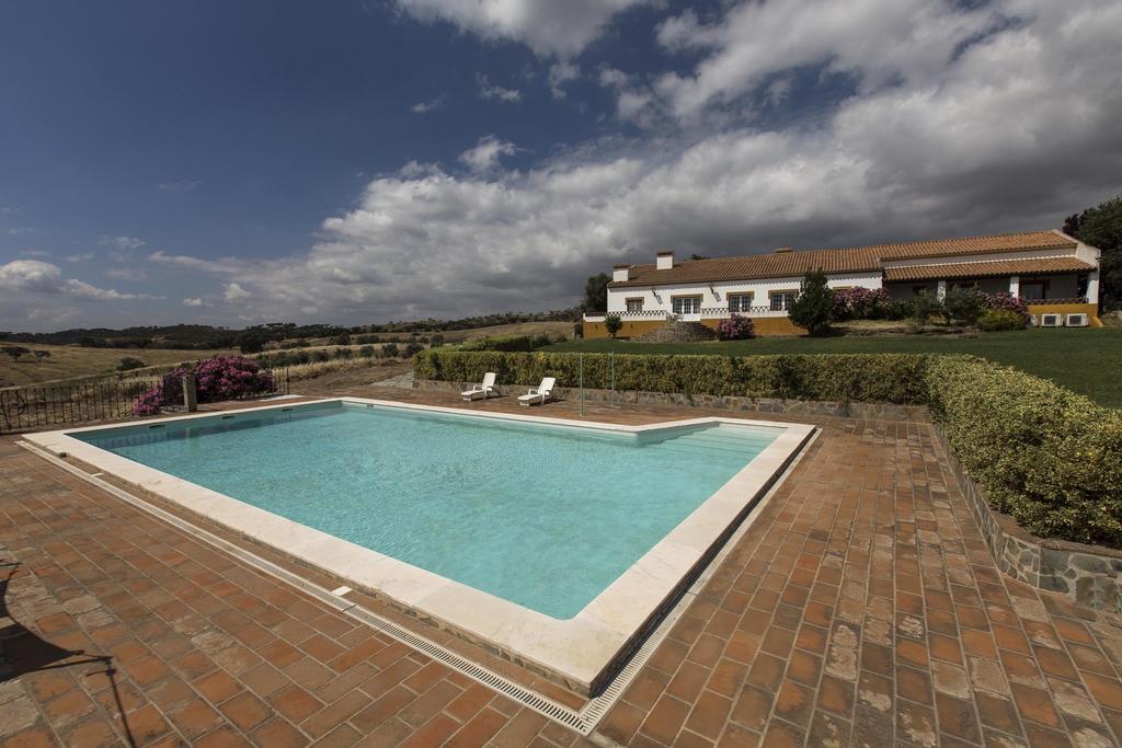 Naveterra-Hotel Rural Alandroal Exterior foto